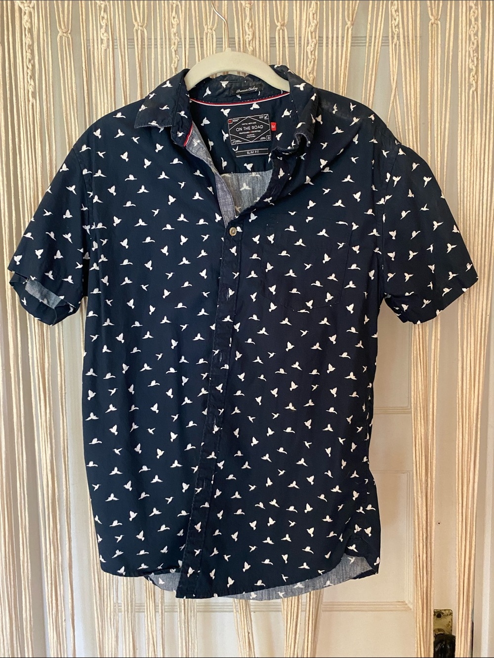 Navy Short-Sleeve Button-Up with White Bird Motif size M mens